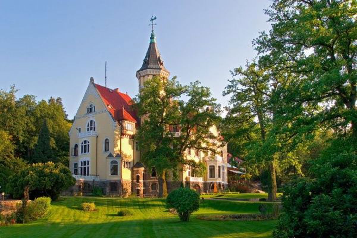 Hotel Bursztynowy Pałac